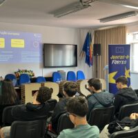 “A Europa vai à TUA Escola” na Escola Básica e Secundária de Santa Cruz