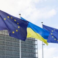 UE recebe 1,4 mil milhões de euros de receitas provenientes de ativos russos imobilizados para apoiar a Ucrânia