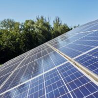 Comissão investe 3,4 mil milhões de euros em projetos de tecnologias de impacto zero
